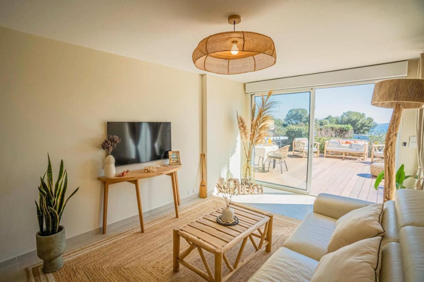 Logement Vue Mer Splendide - Situe A 50 Metres Du Bord De Mer Et 2 Minutes Des Plages - Bandolina Exterior photo